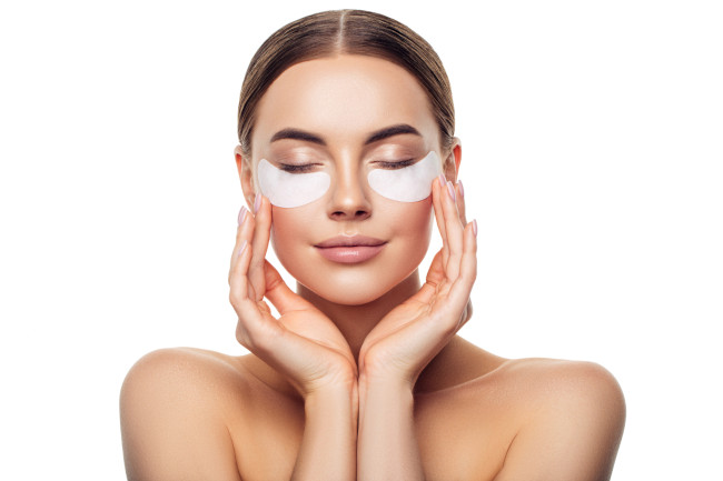 Professional facial skin care and maintenance